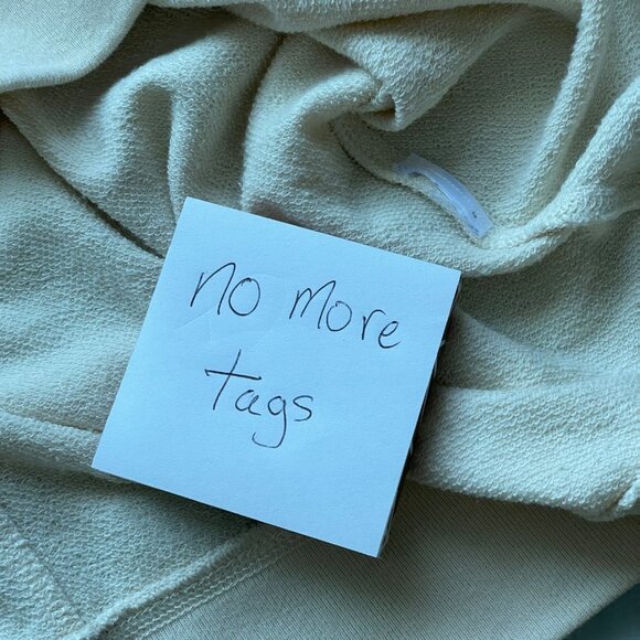 Gap VNeck Soft Oversized Long Sleeve Cream Drop Shoulder Size Medium Top Blouse - Picture 6 of 6